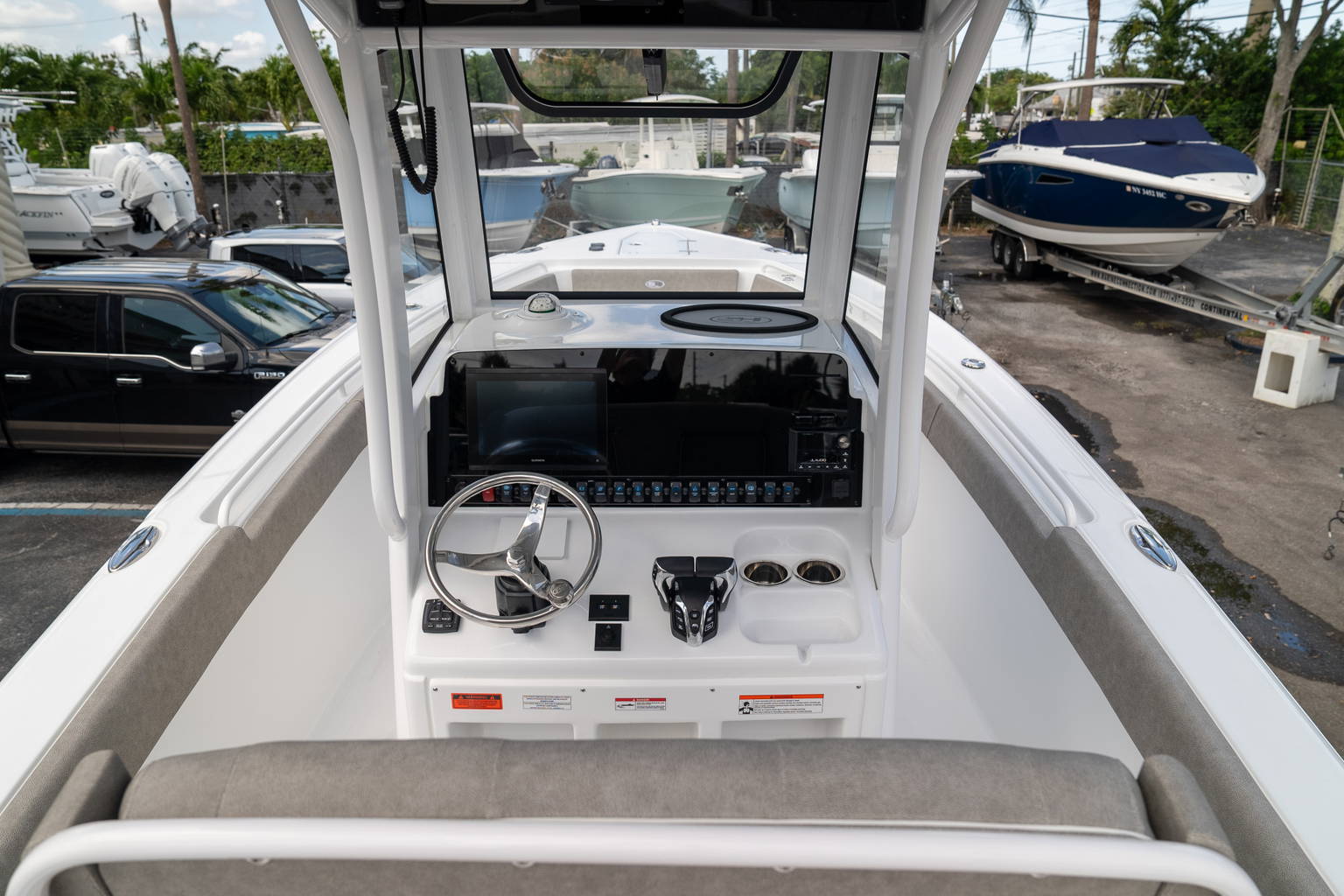 New 2024 Sea Hunt Ultra 265 SE #0113 image 14