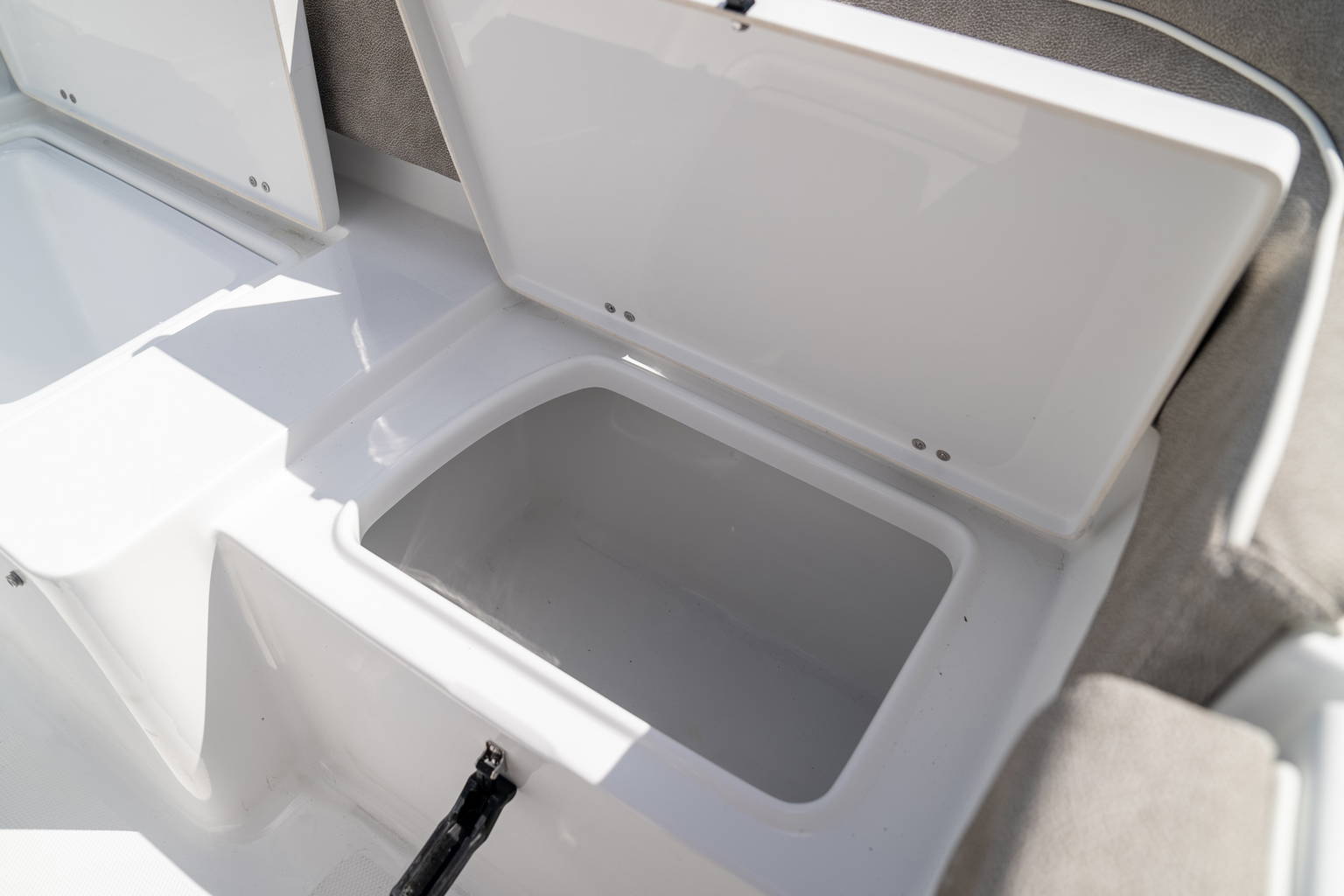 New 2024 Sea Hunt Ultra 265 SE #0113 image 30