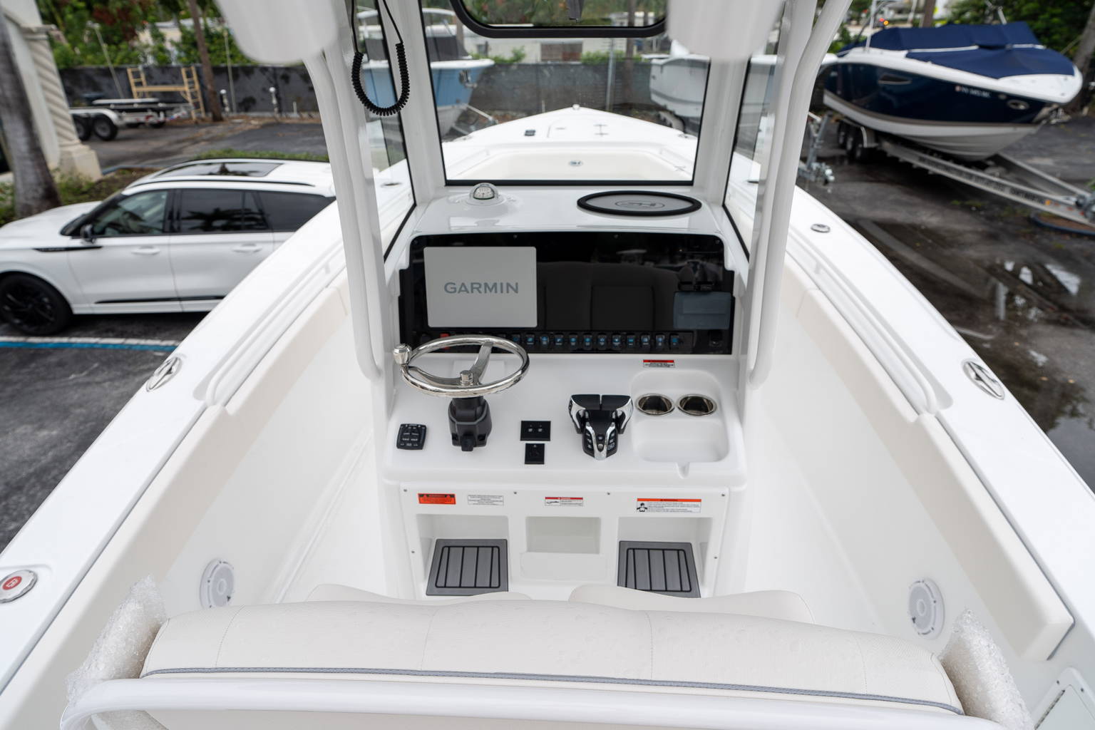 New 2024 Sea Hunt Ultra 275 SE #0113 image 9