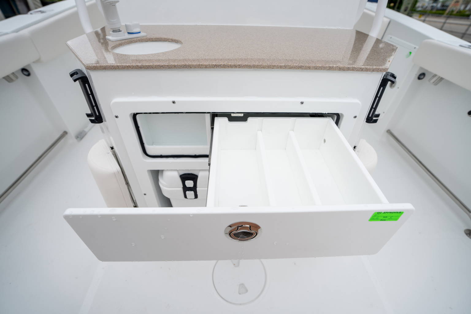 New 2024 Sea Hunt Ultra 275 SE #0113 image 37
