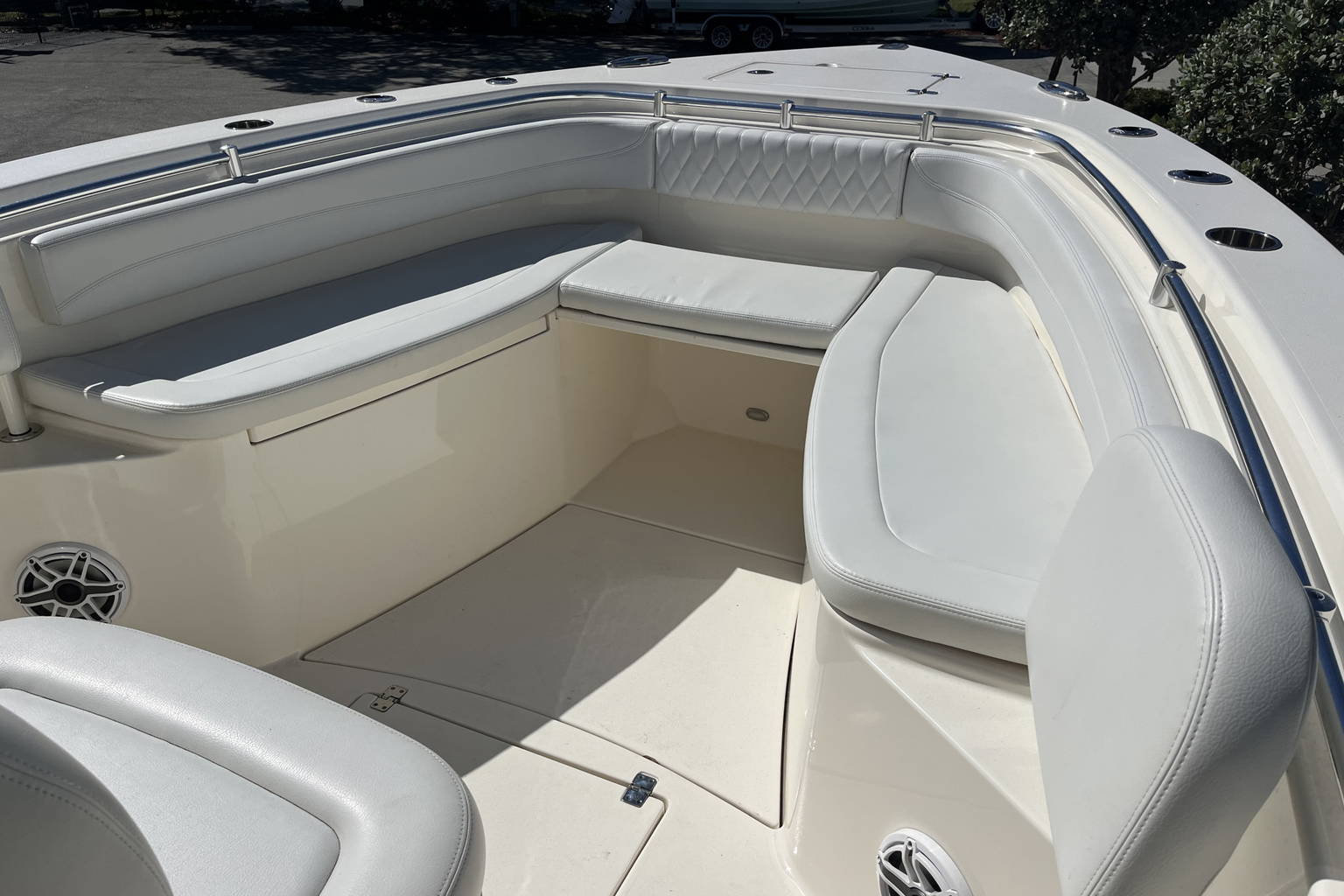 Used 2020 Cobia 301 #Z035 image 24