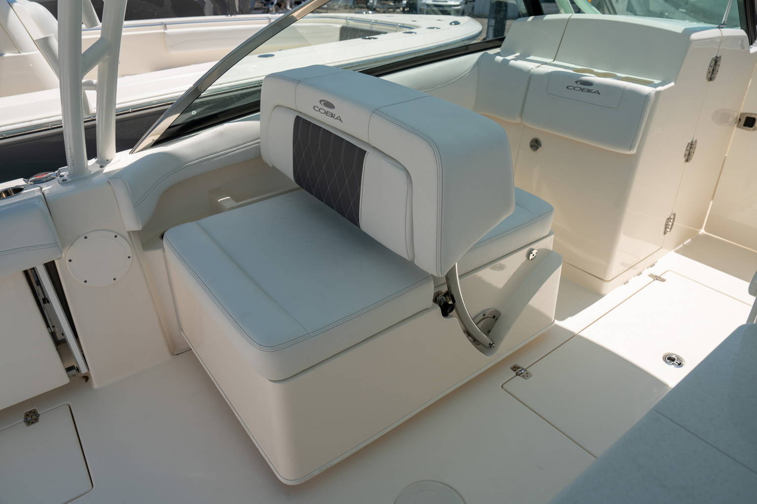 New 2024 Cobia 280 DC #D003 image 24