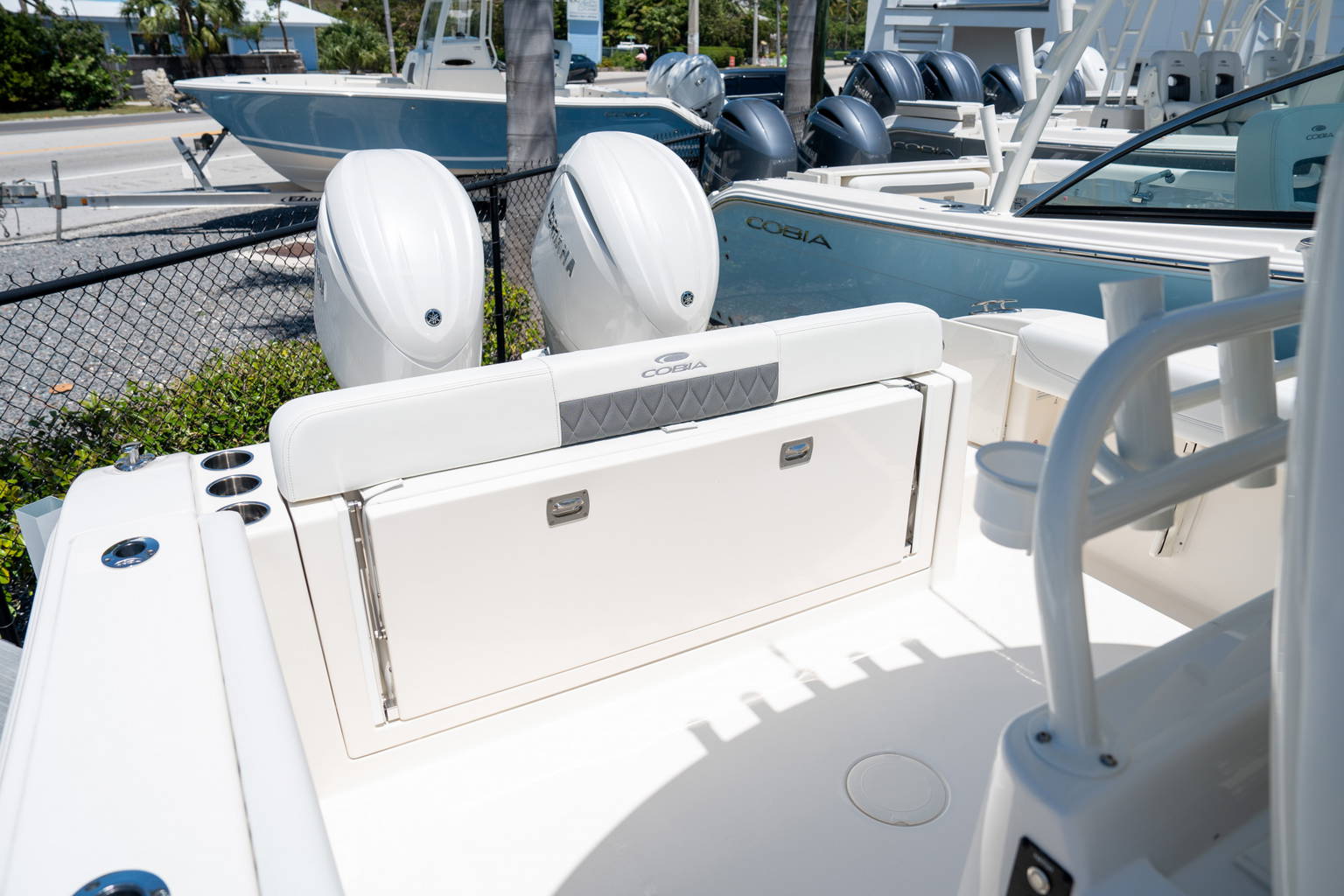New 2024 Cobia 280 CC #D020 image 16