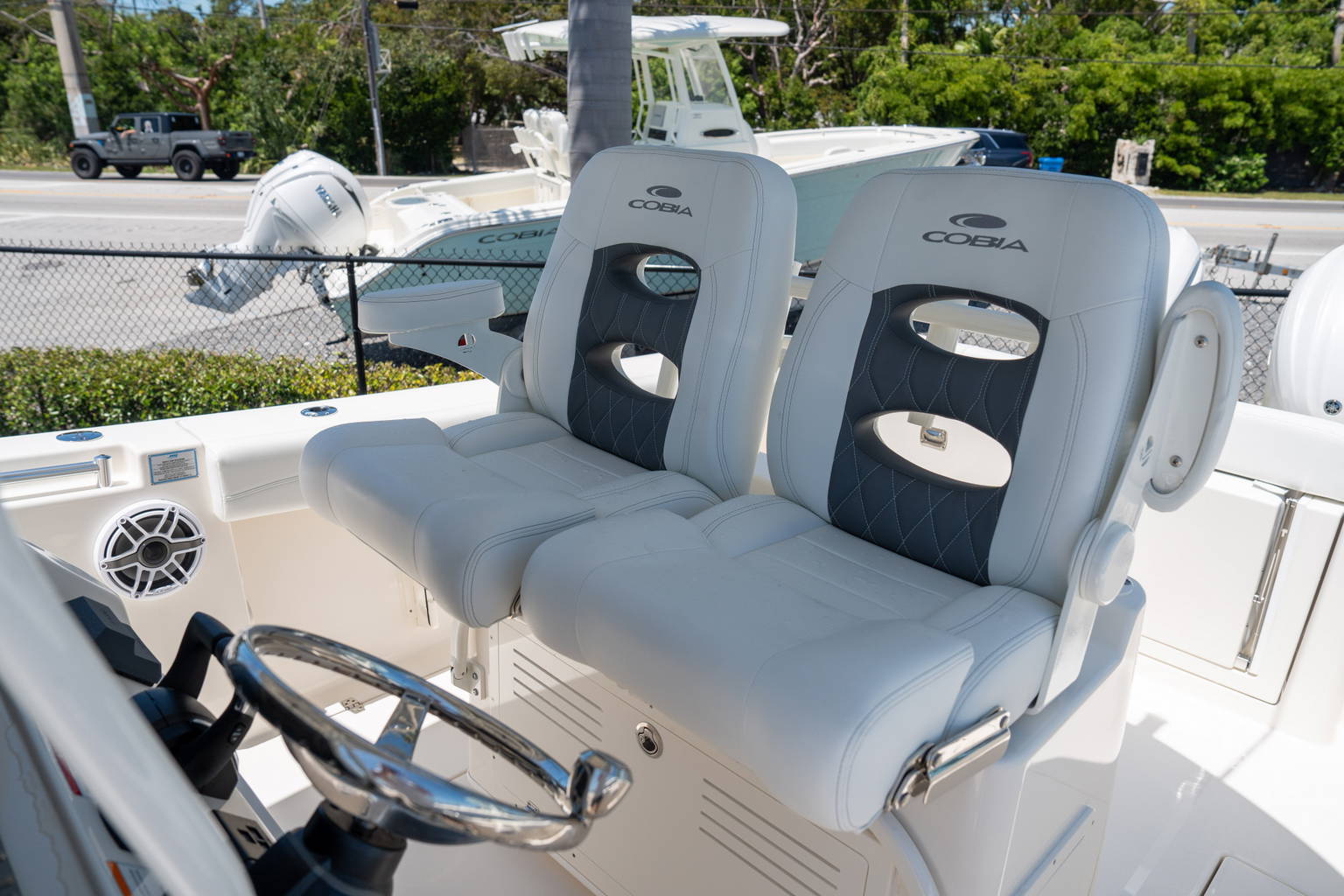 New 2024 Cobia 280 CC #D020 image 19