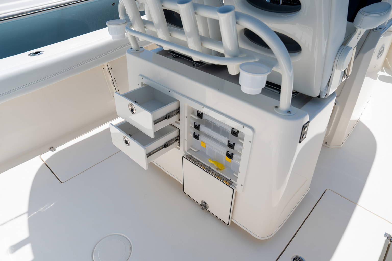 New 2024 Cobia 280 CC #D020 image 23