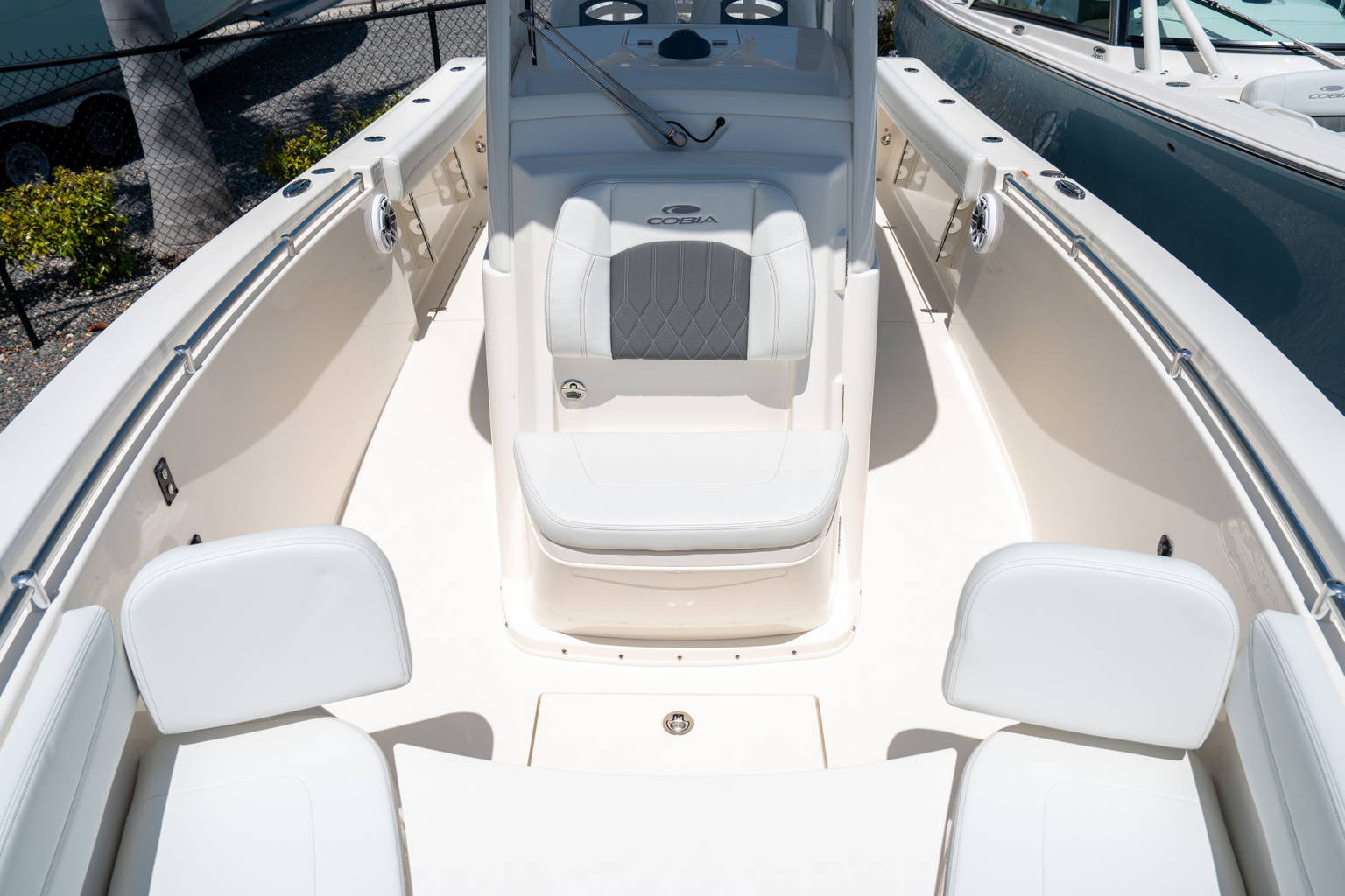 New 2024 Cobia 280 CC #D020 image 36