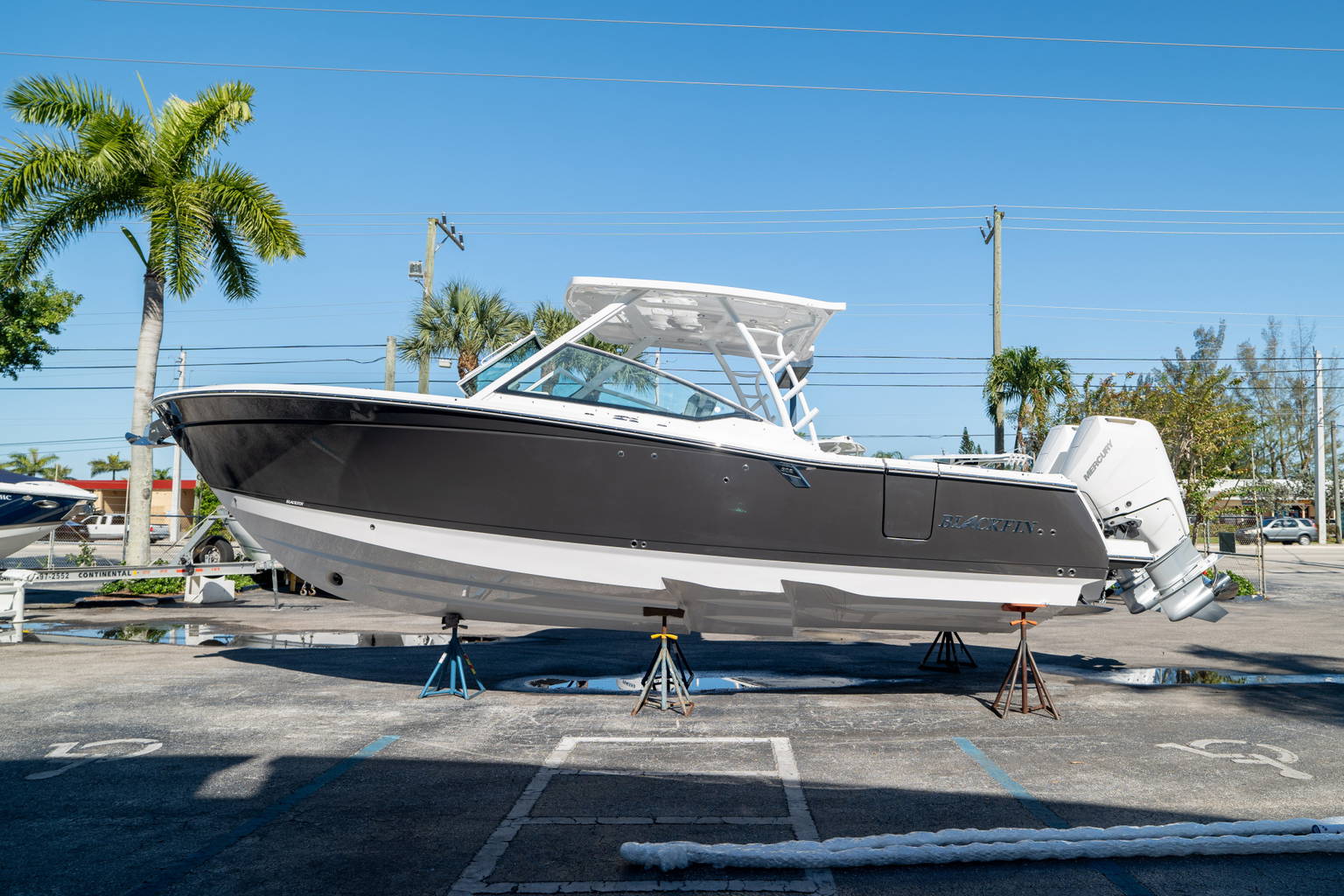 New 2024 Blackfin 302DC #L121 image 5