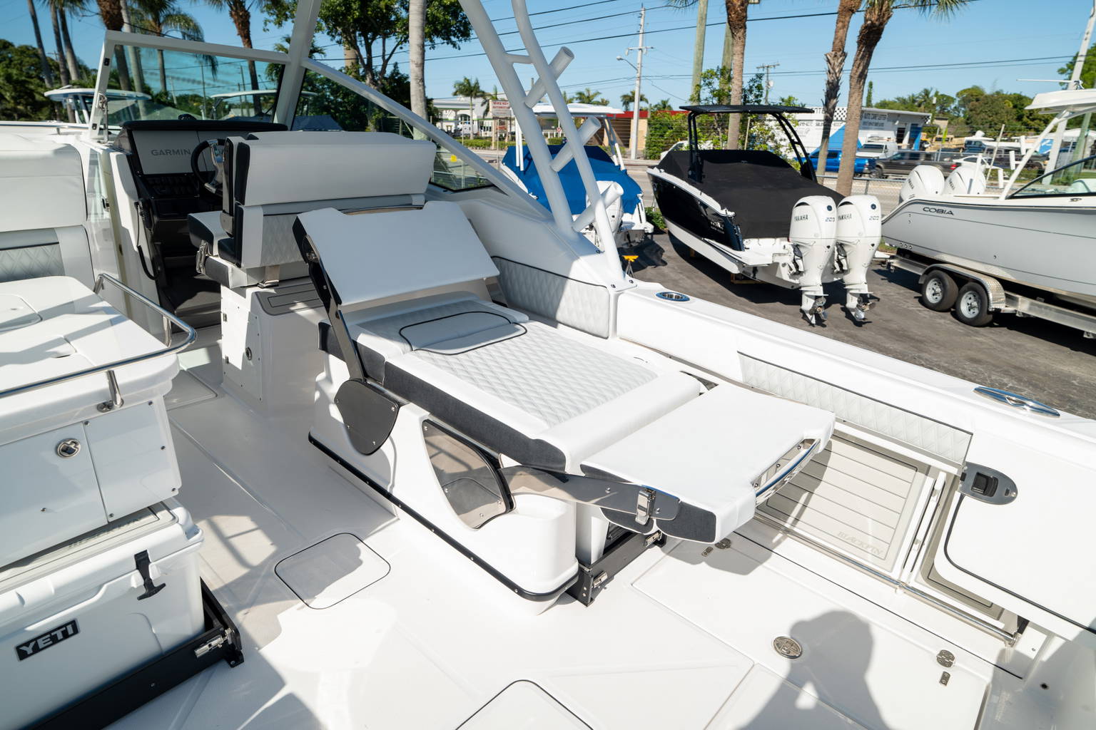 New 2024 Blackfin 302DC #L121 image 28