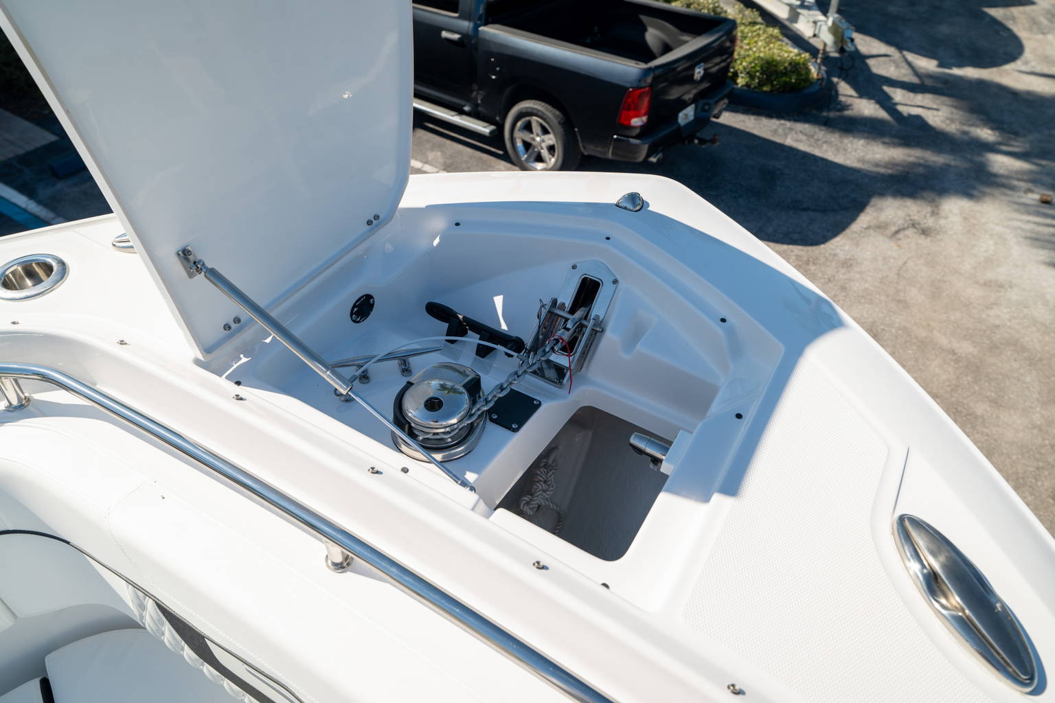 New 2024 Blackfin 302DC #L121 image 54