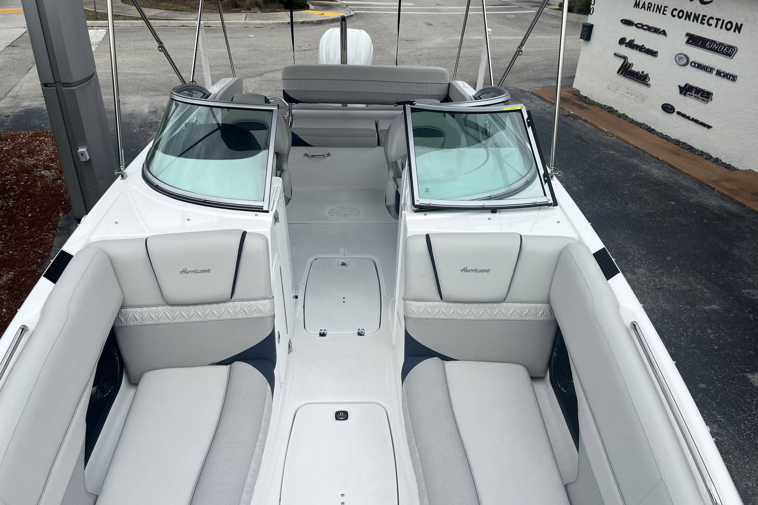 New 2023 Hurricane SunDeck 2410 OB #9691 image 13