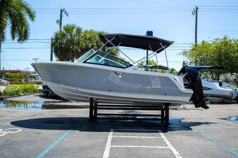 New 2022 Blackfin 232DC #K102 image 5