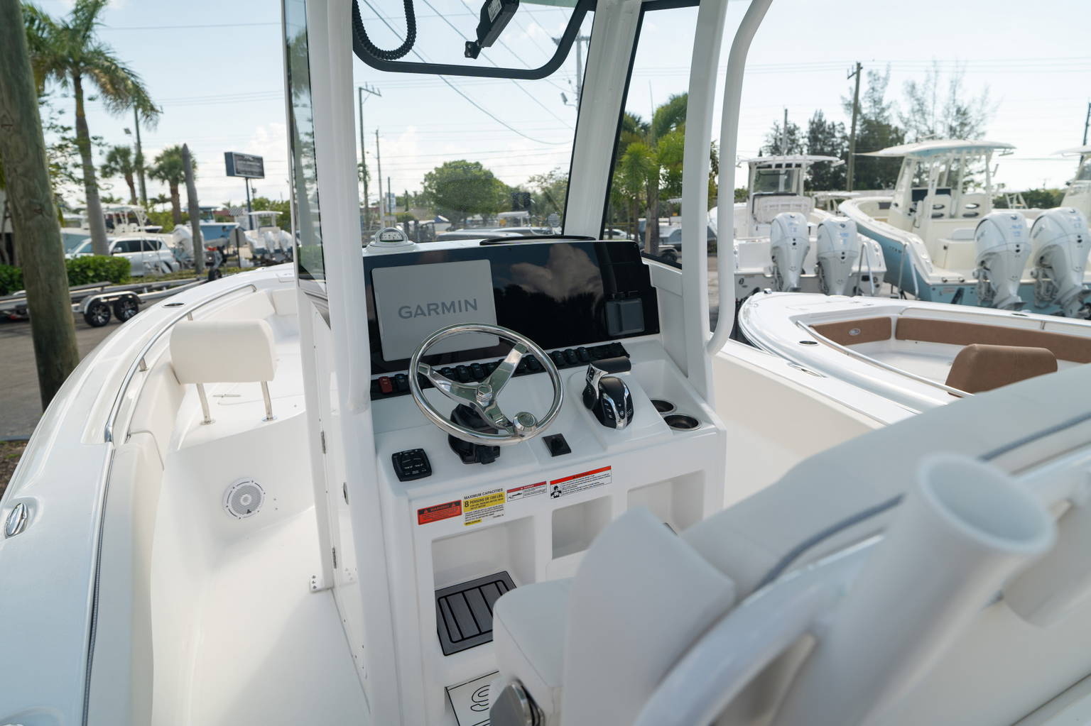 Alternative image of Sea Hunt Ultra 239 SE in West Palm Beach, FL