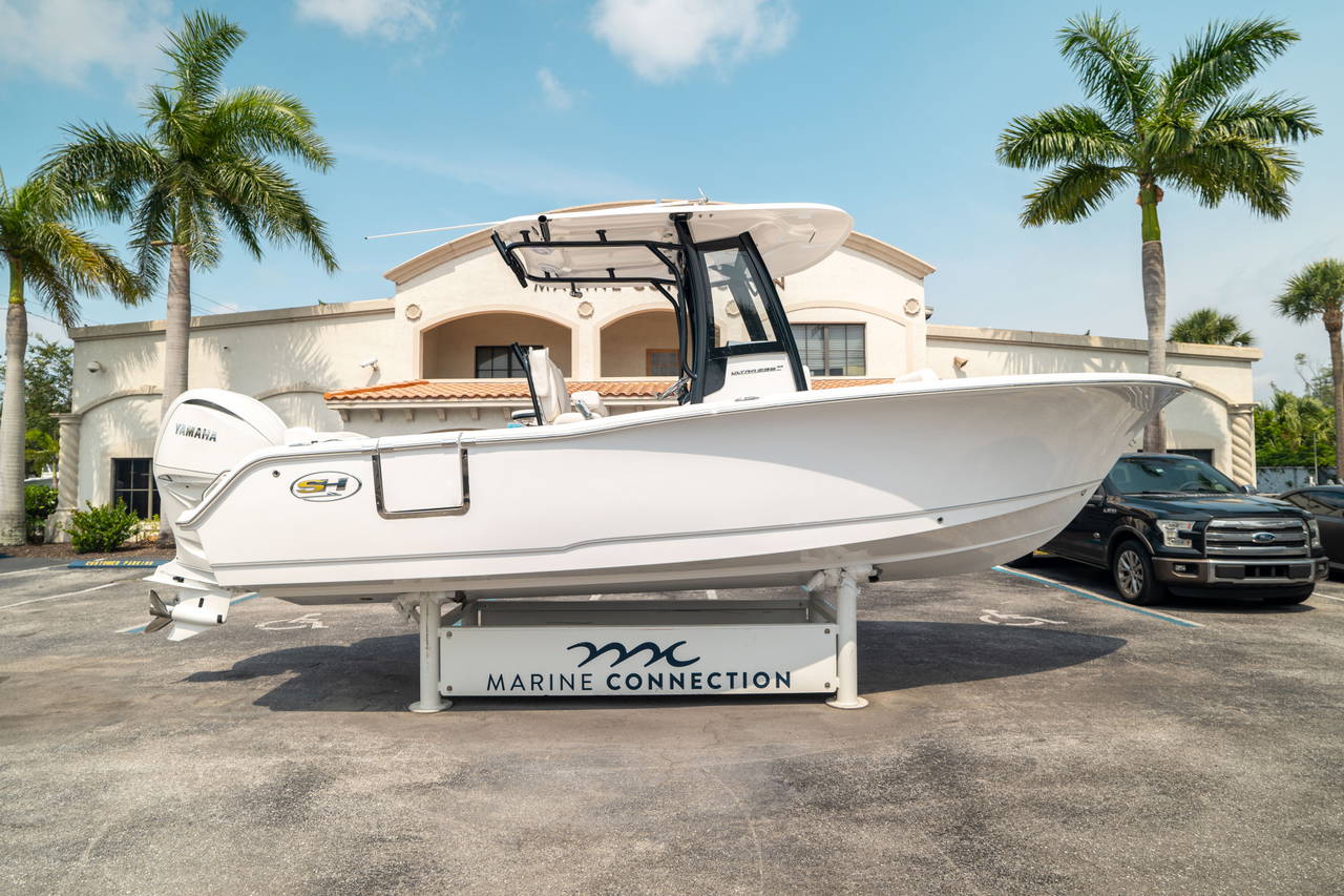 Main image of Sea Hunt Ultra 239 SE in Vero Beach, FL