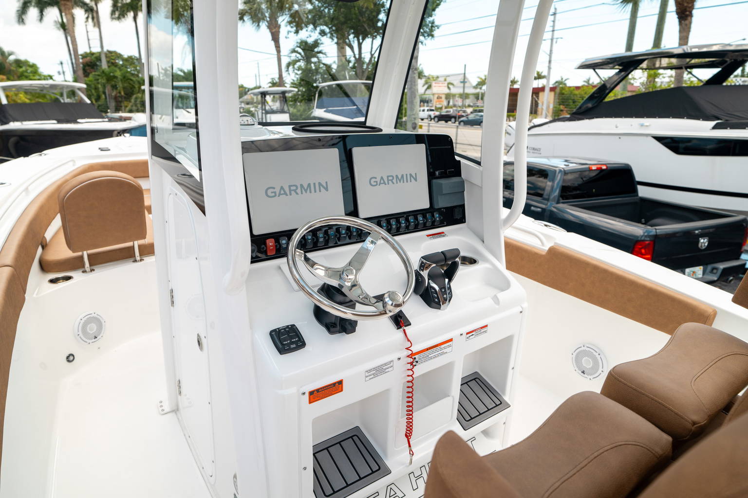 New 2024 Sea Hunt Ultra 275 SE #0137 image 12