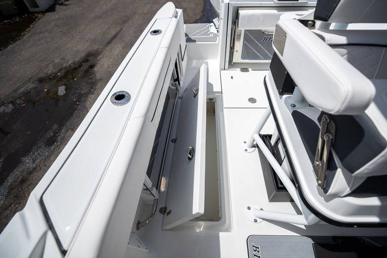 New 2023 Blackfin 252CC #D364 image 21