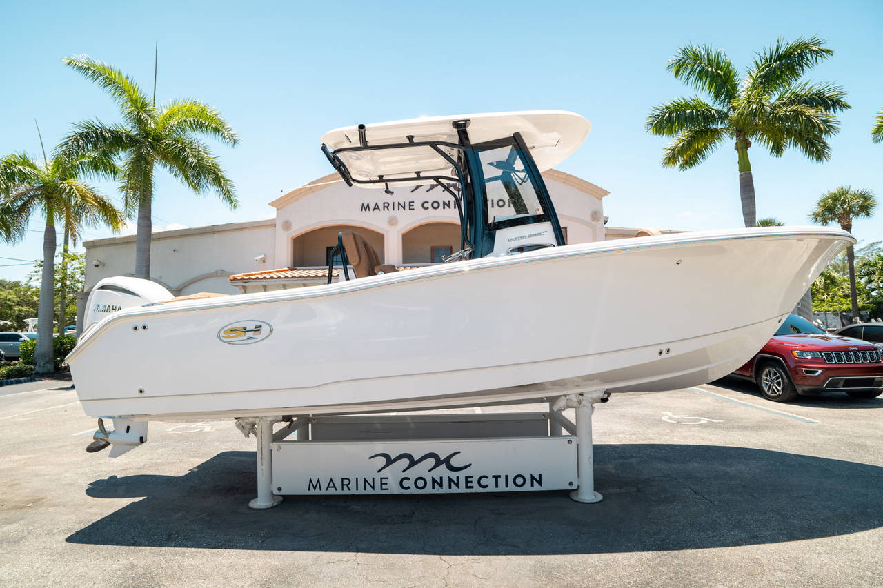 Main image of Sea Hunt Ultra 255 SE in Fort Lauderdale, FL