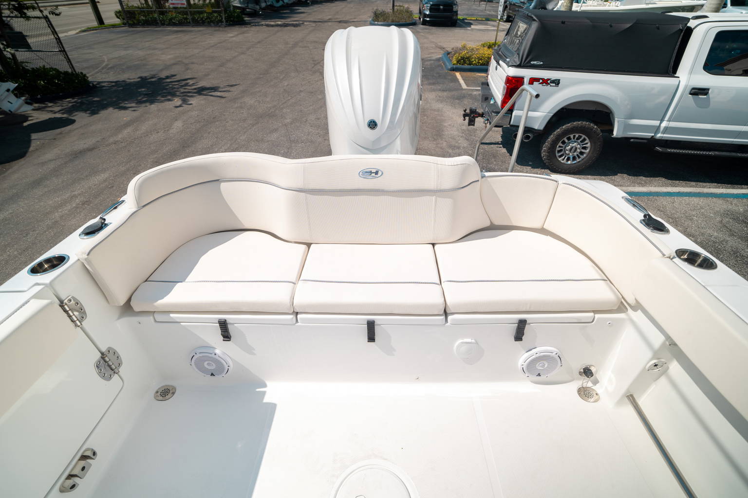 New 2025 Sea Hunt Ultra 239 SE #0389 image 16