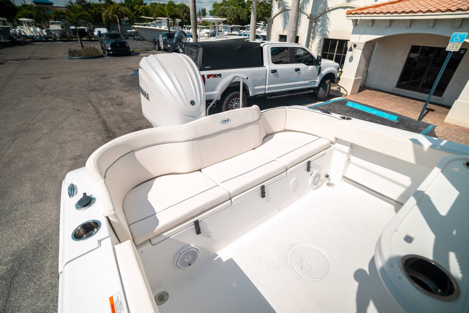 New 2025 Sea Hunt Ultra 239 SE #0389 image 18