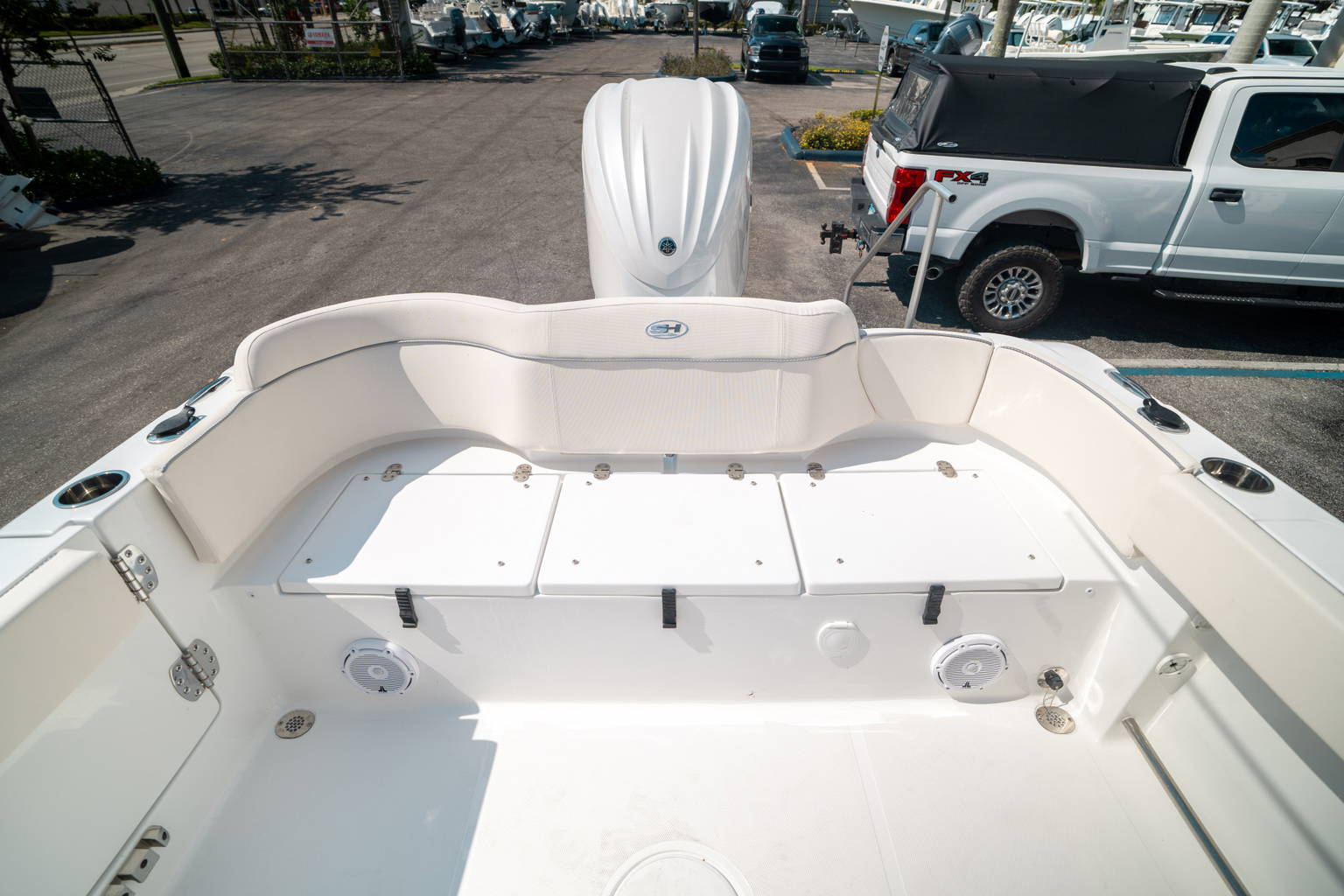 New 2025 Sea Hunt Ultra 239 SE #0389 image 19