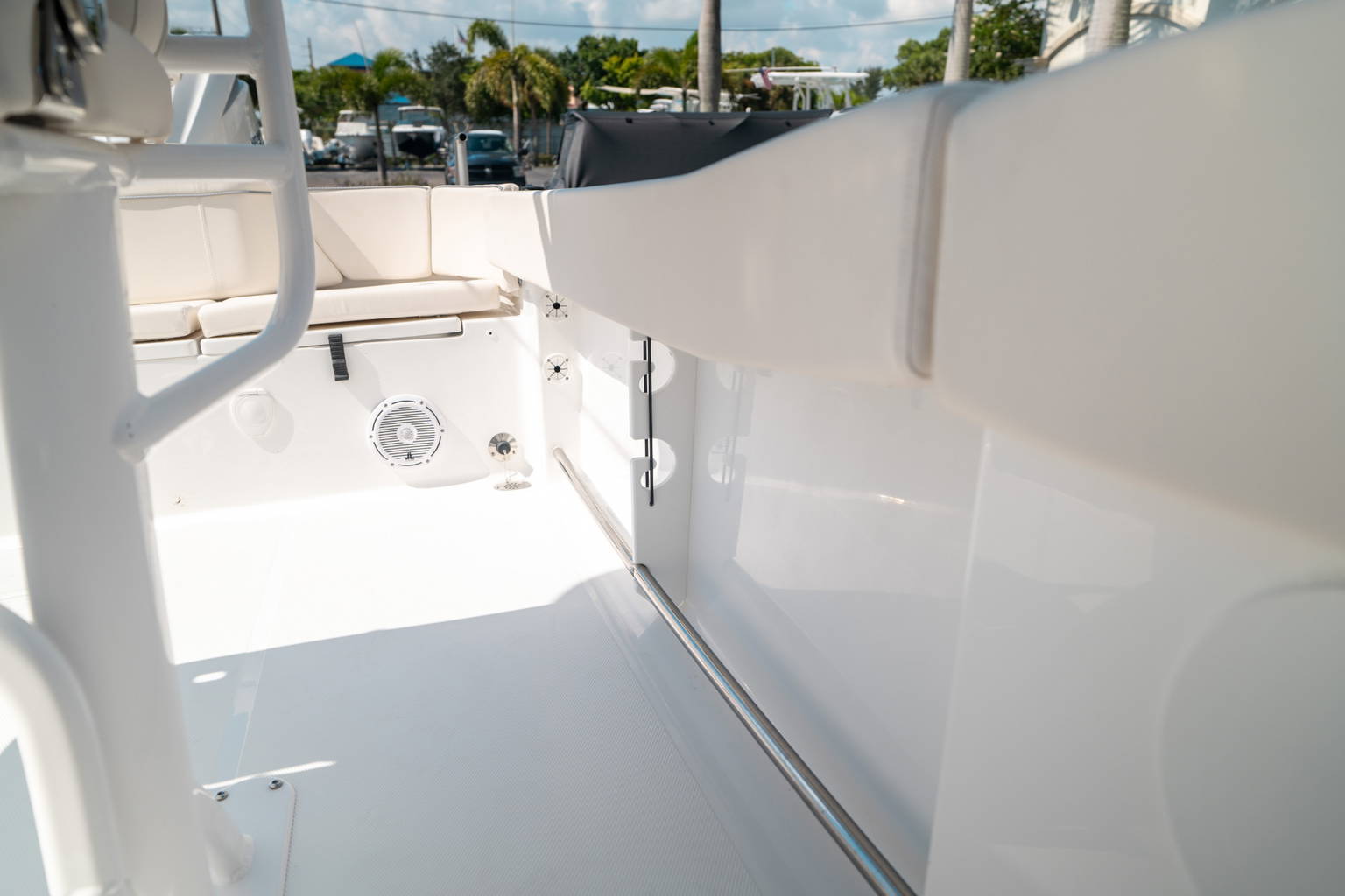 New 2025 Sea Hunt Ultra 239 SE #0389 image 29