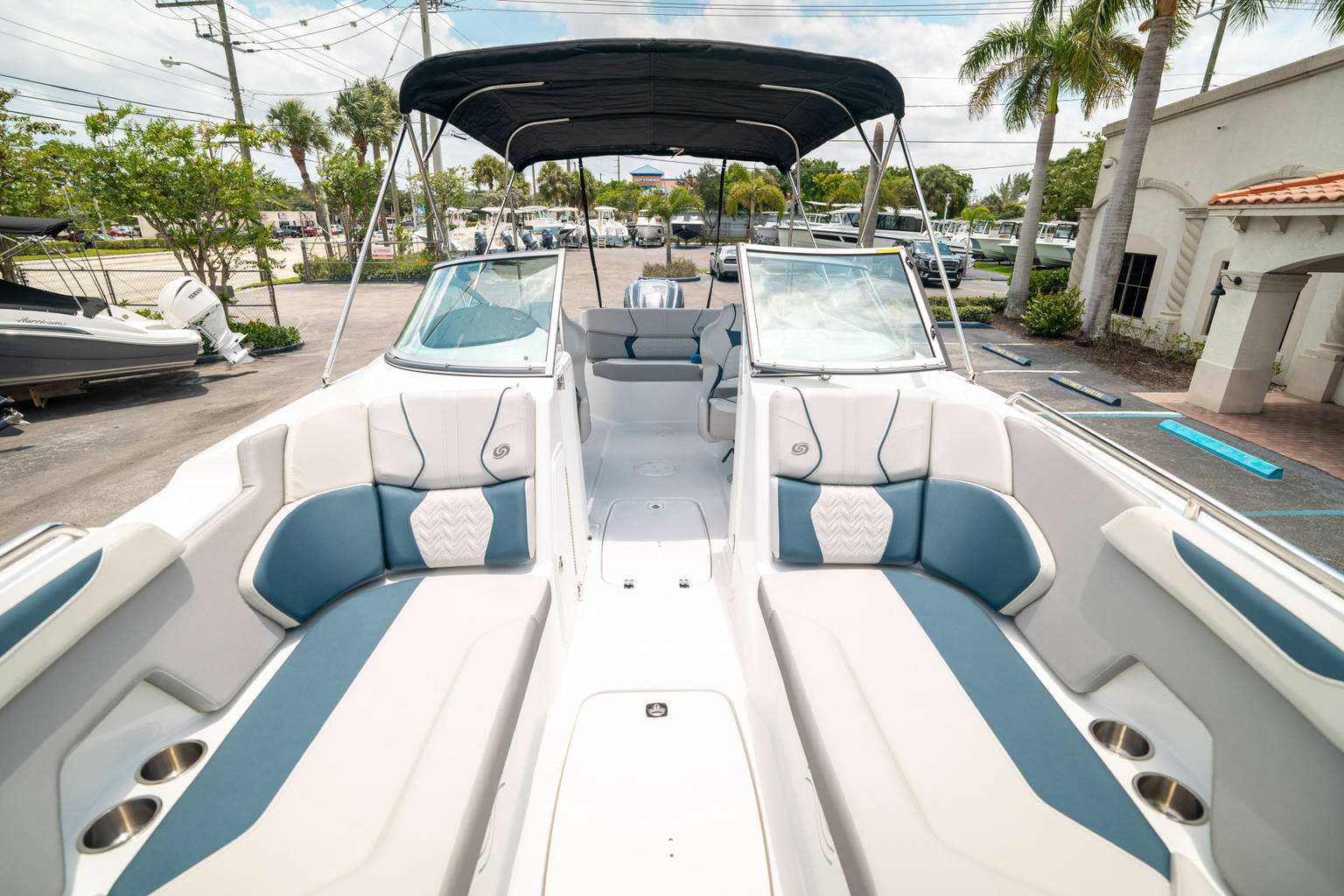 New 2024 Hurricane SunDeck 2400 OB #7827 image 31
