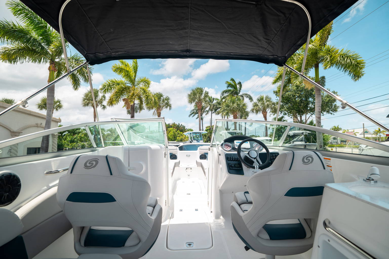 New 2024 Hurricane SunDeck 2400 OB #7827 image 39