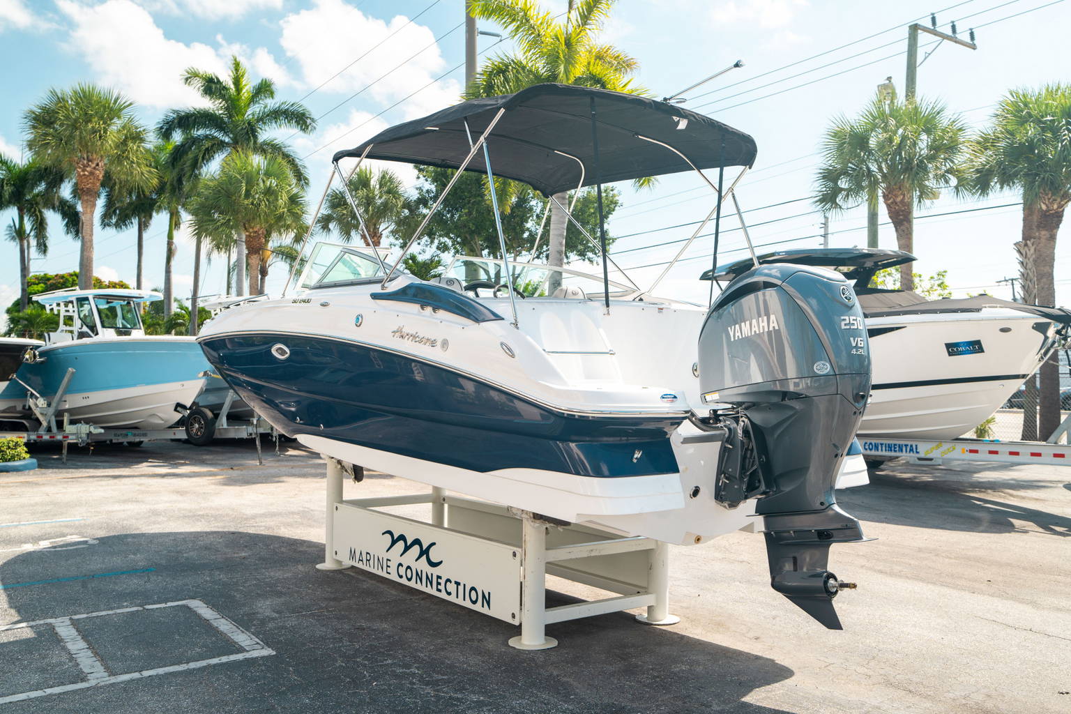 New 2024 Hurricane SunDeck 2400 OB #7836 image 4