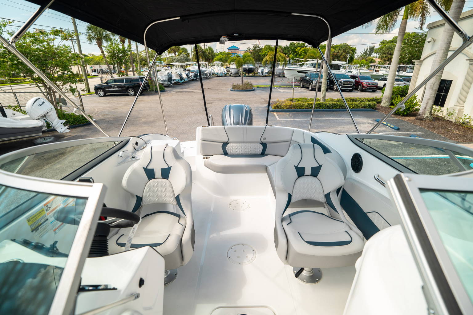 New 2024 Hurricane SunDeck 2400 OB #7836 image 10