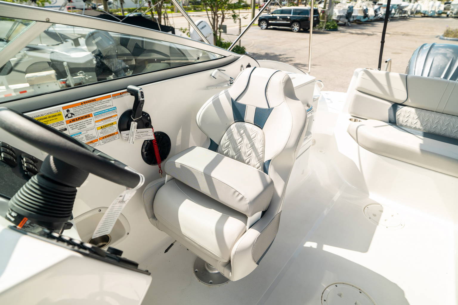 New 2024 Hurricane SunDeck 2400 OB #7836 image 24