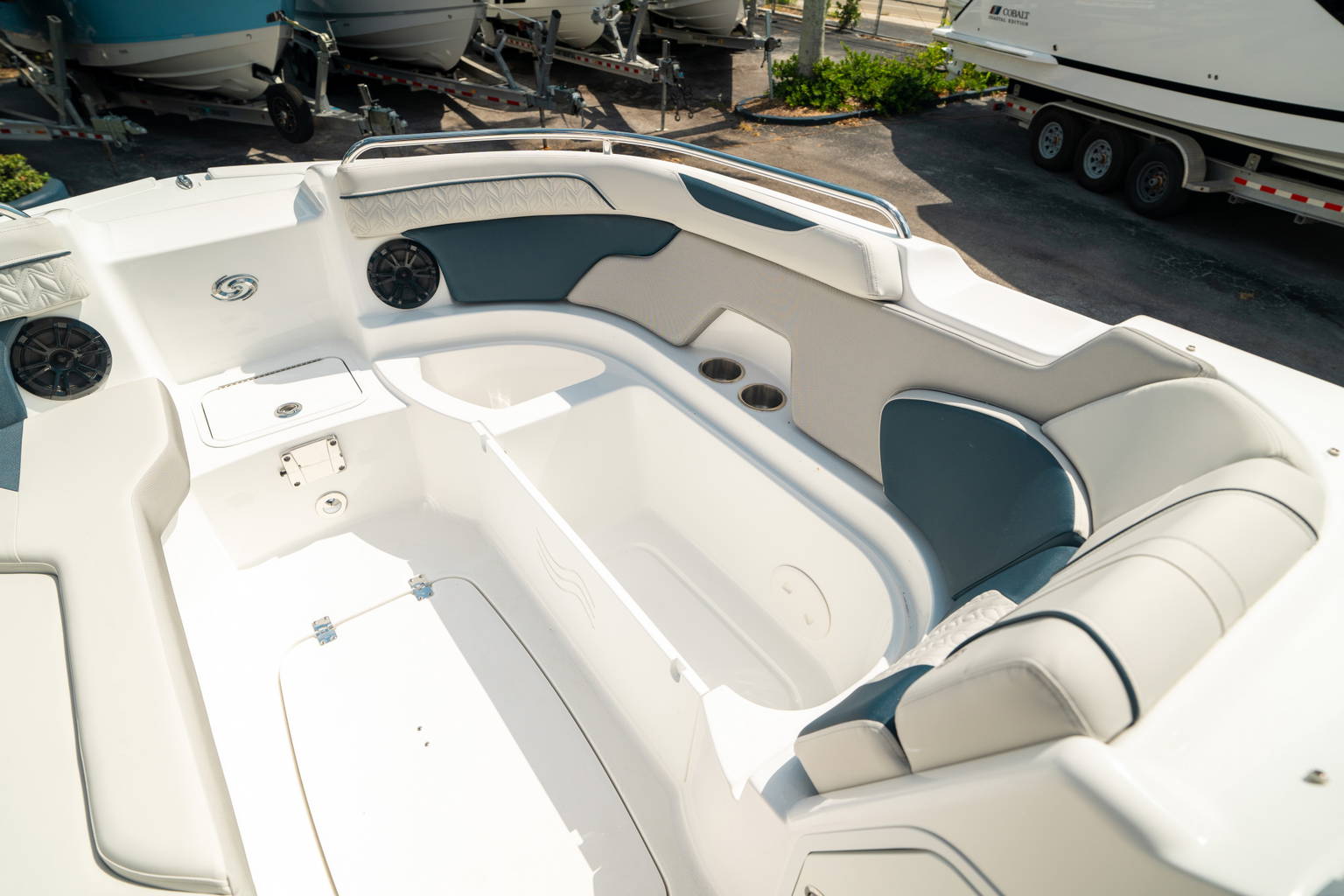 New 2024 Hurricane SunDeck 2400 OB #7836 image 48