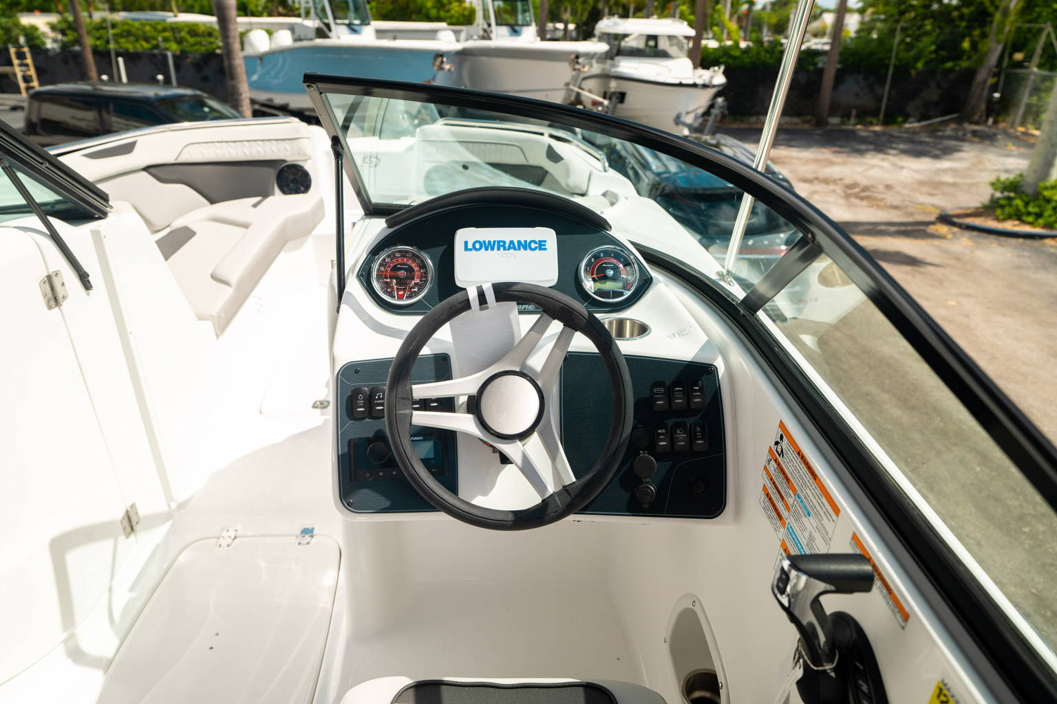 New 2024 Hurricane SunDeck 2400 OB #7891 image 21