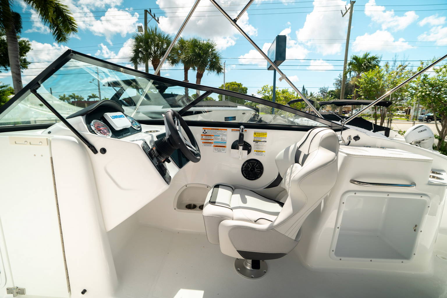 New 2024 Hurricane SunDeck 2400 OB #7891 image 22