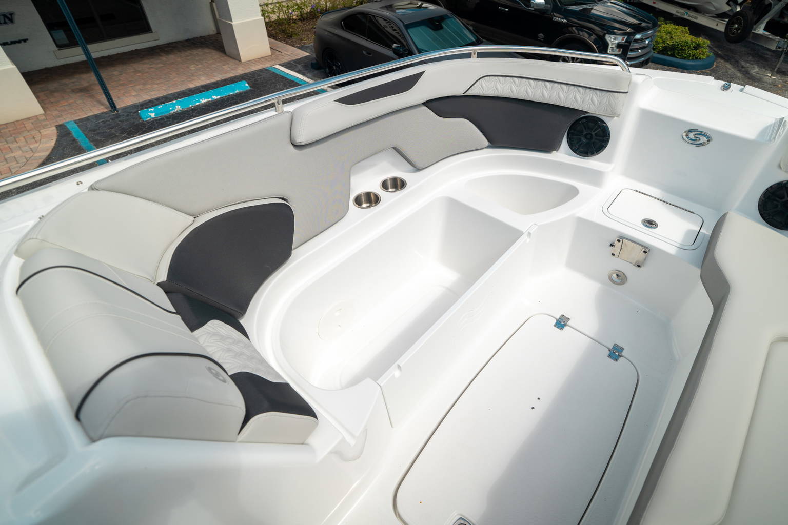 New 2024 Hurricane SunDeck 2400 OB #7891 image 41