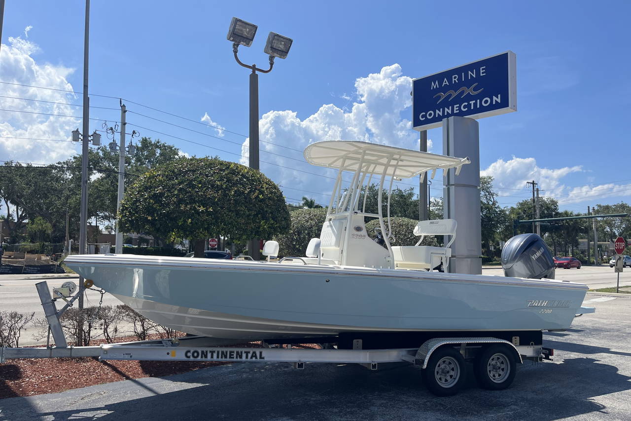 Main image of Pathfinder 2200 TRS in Vero Beach, FL