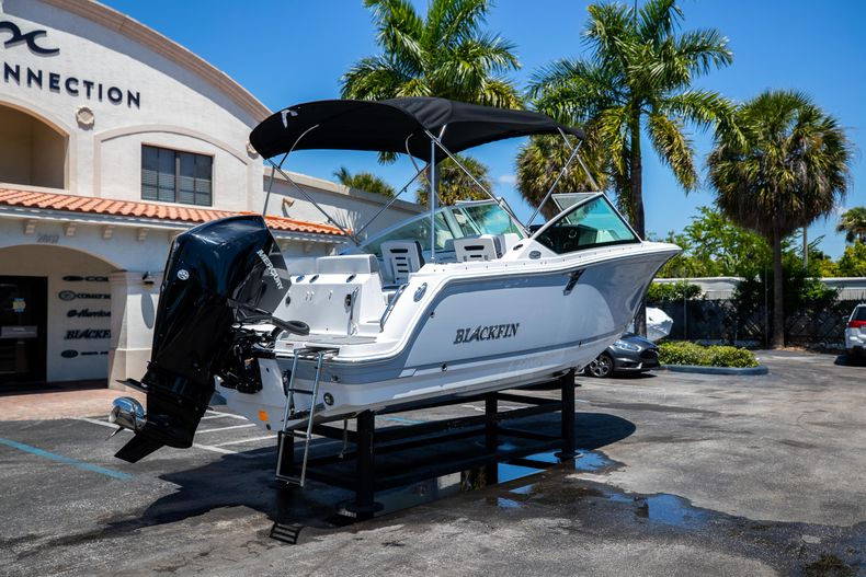 New 2022 Blackfin 232DC #K102 image 8