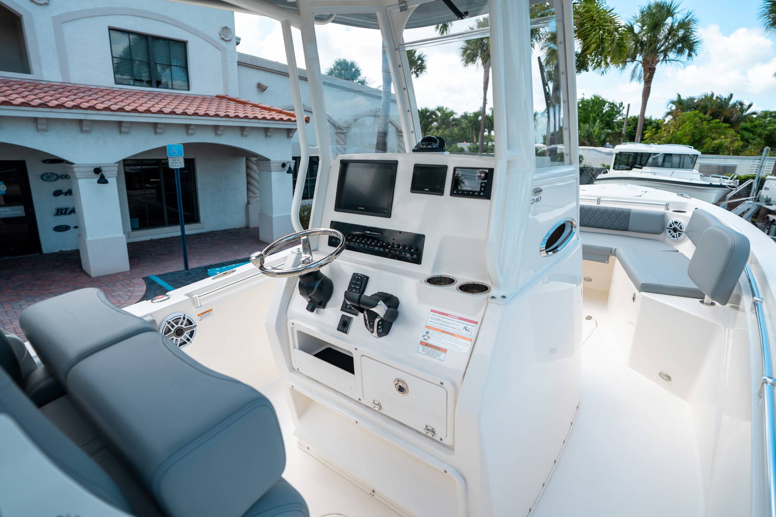 Alternative image of Cobia 240 CC in Stuart, FL