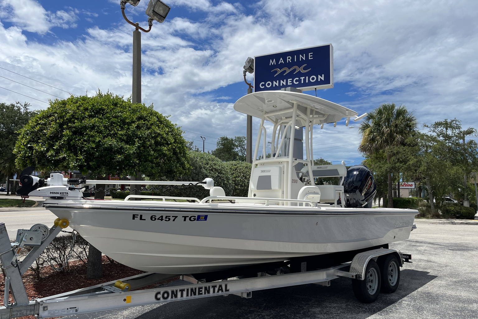 Used 2022 Pathfinder 2200 TRS #W097 image 2