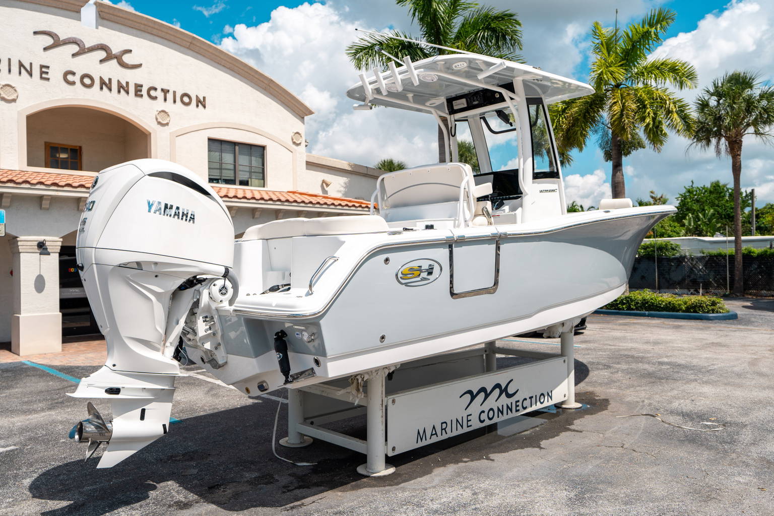 New 2025 Sea Hunt Ultra 239 SE #0408 image 2