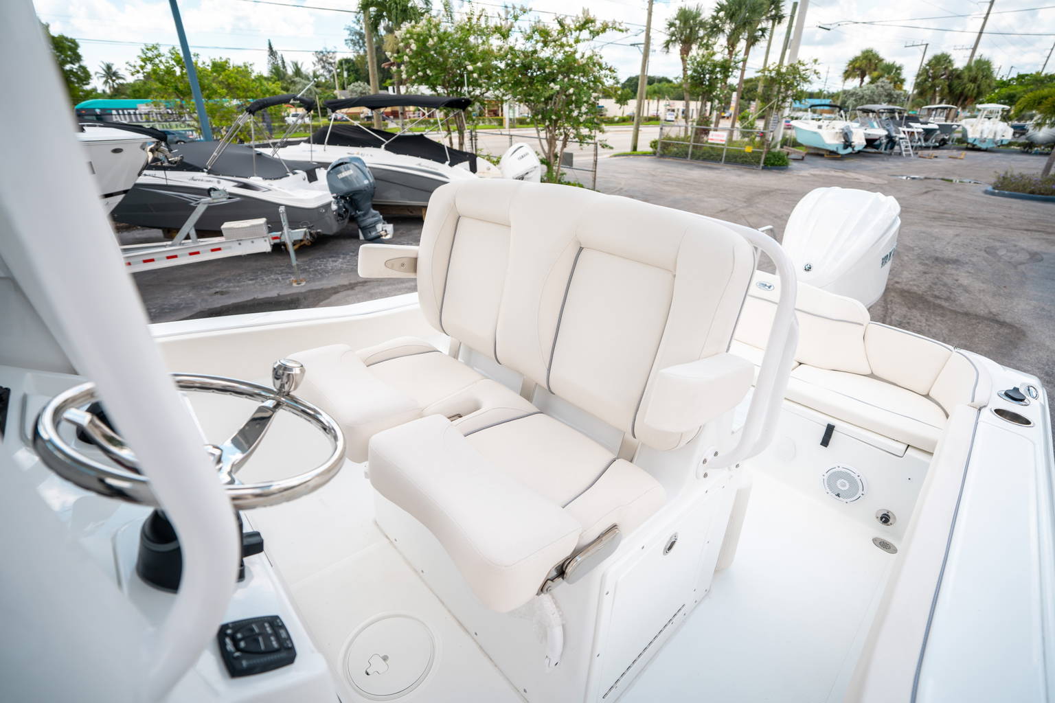 New 2025 Sea Hunt Ultra 239 SE #0408 image 30