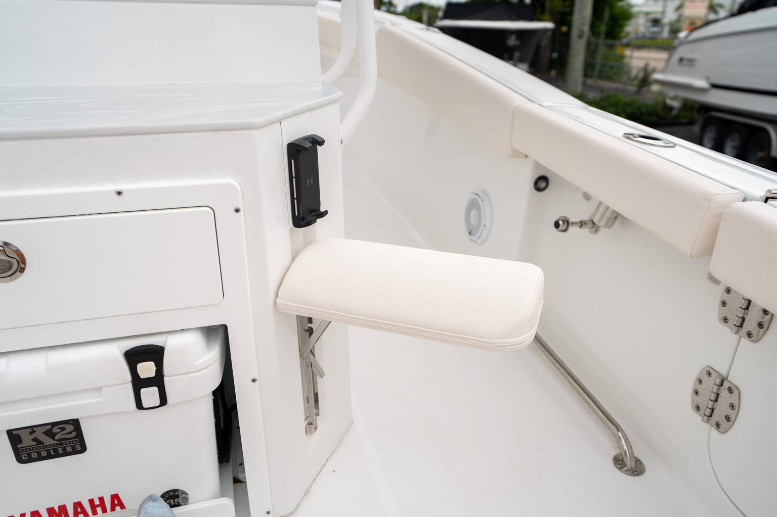 Alternative image of Sea Hunt Ultra 265 SE in Miami, FL