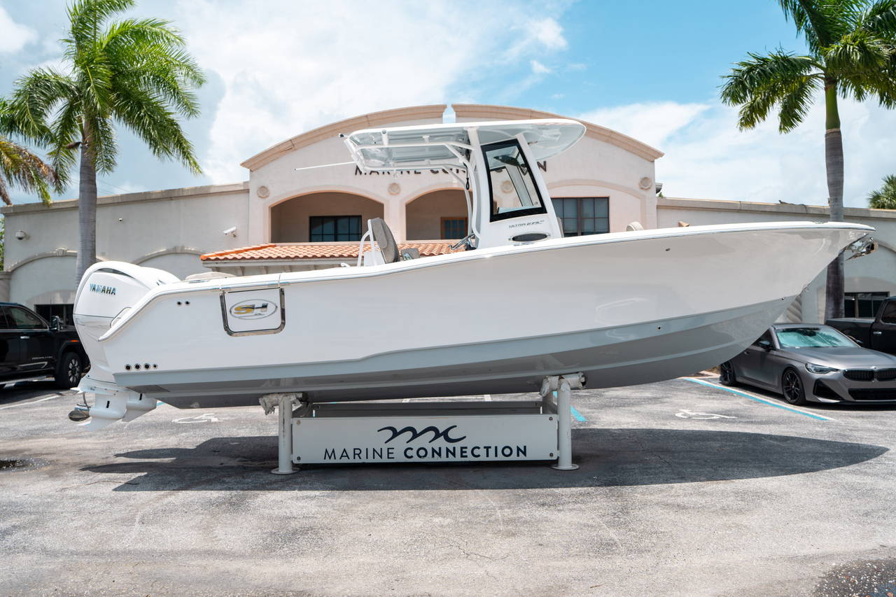 Main image of Sea Hunt Ultra 275 SE in West Palm Beach, FL