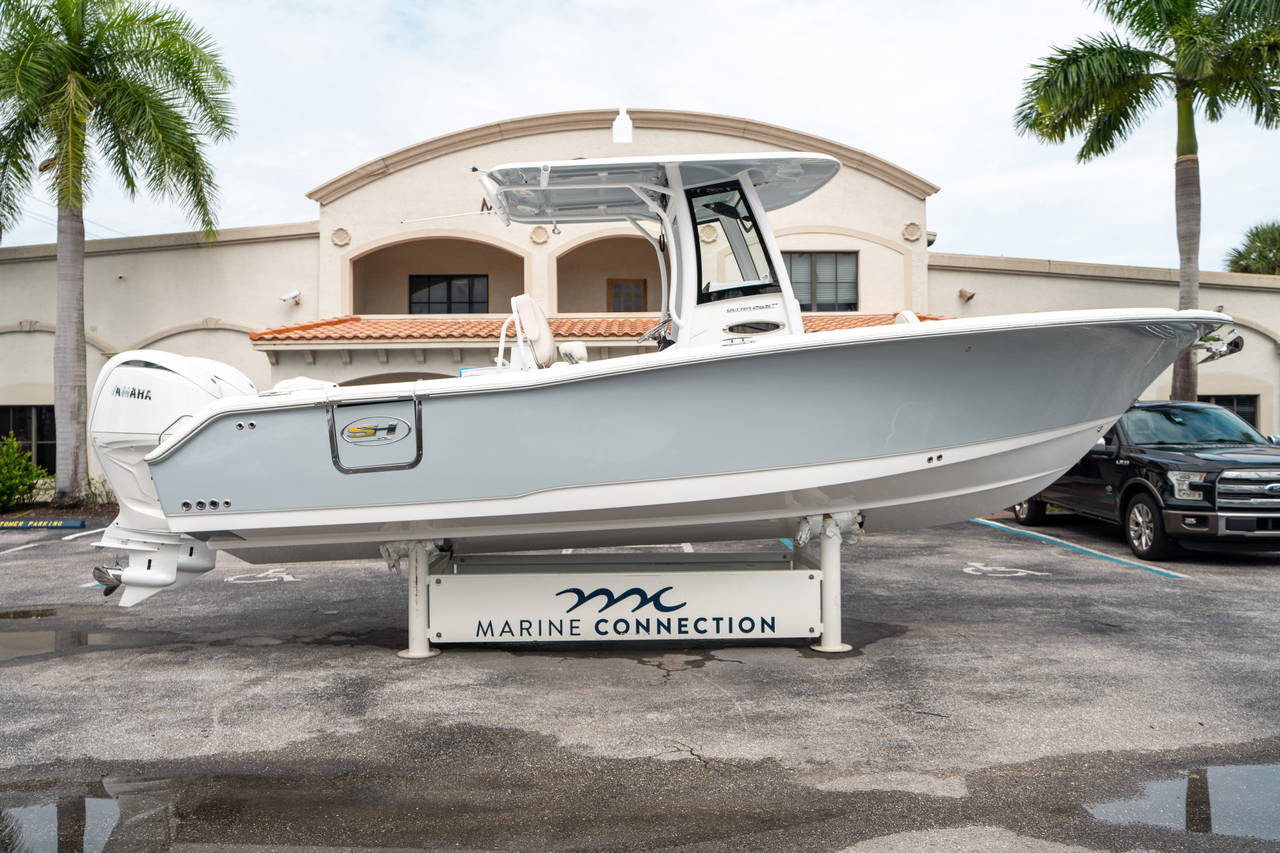 Main image of Sea Hunt Ultra 265 SE in Stuart, FL