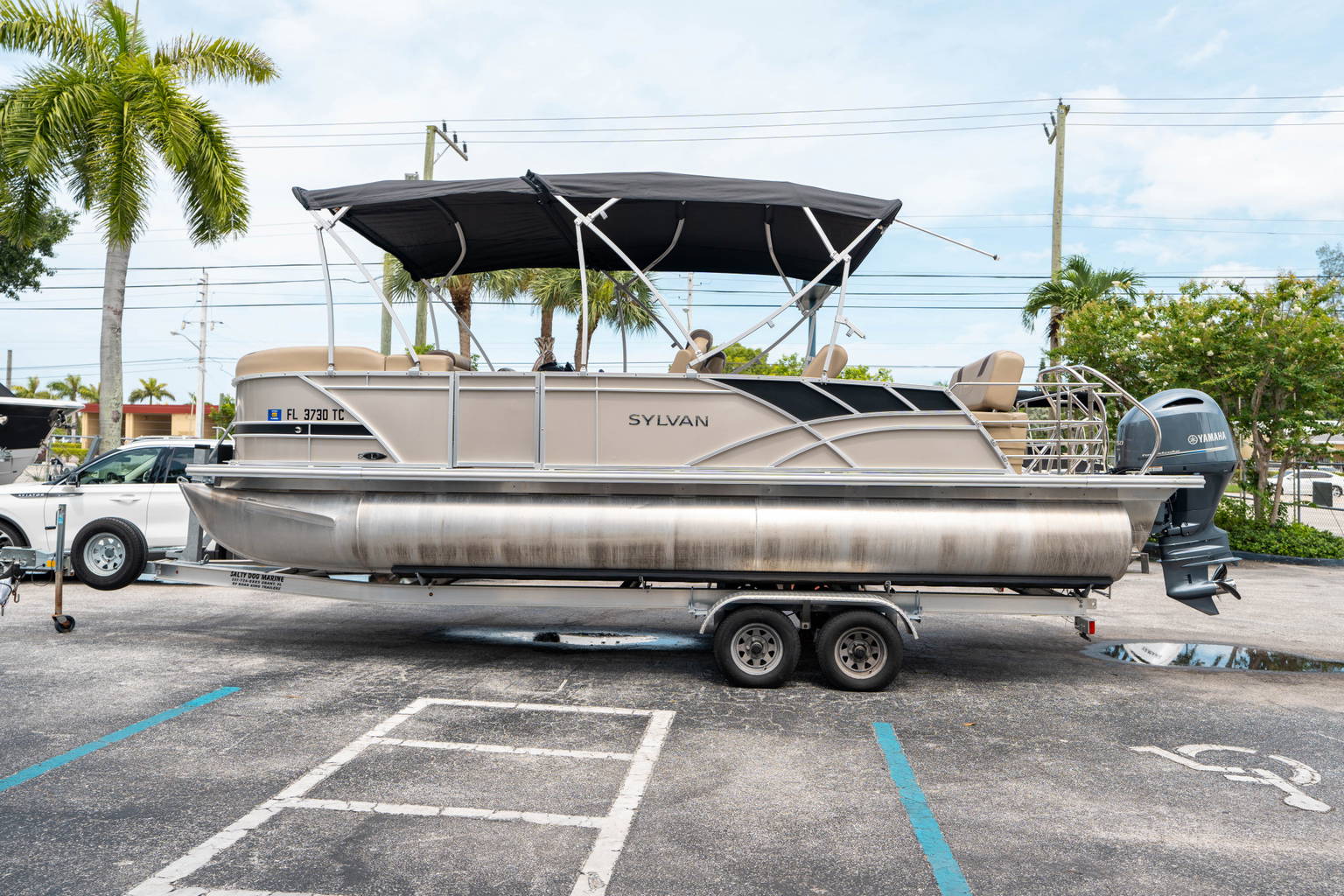 Used 2022 Sylvan L3 Deluxe #1836 image 5