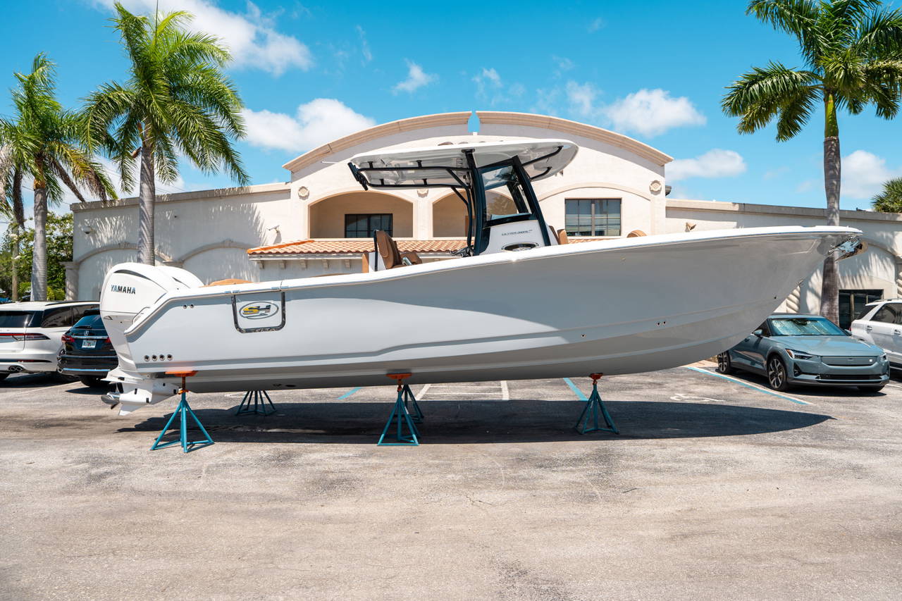 Main image of Sea Hunt Ultra 305 SE in Miami, FL