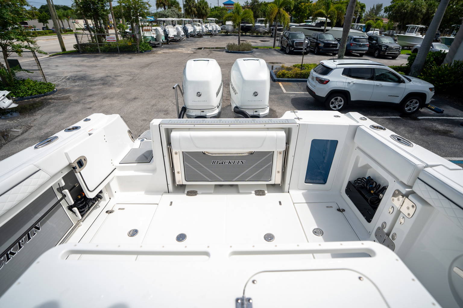 New 2023 Blackfin 302CC #E122 image 14