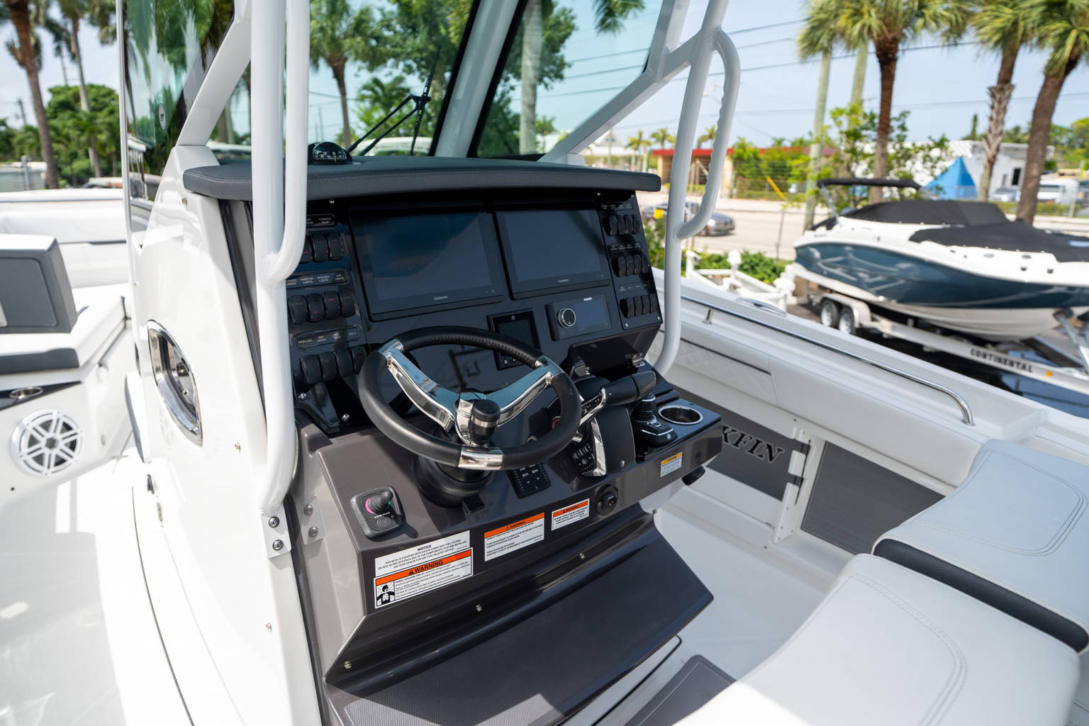 New 2023 Blackfin 302CC #E122 image 35