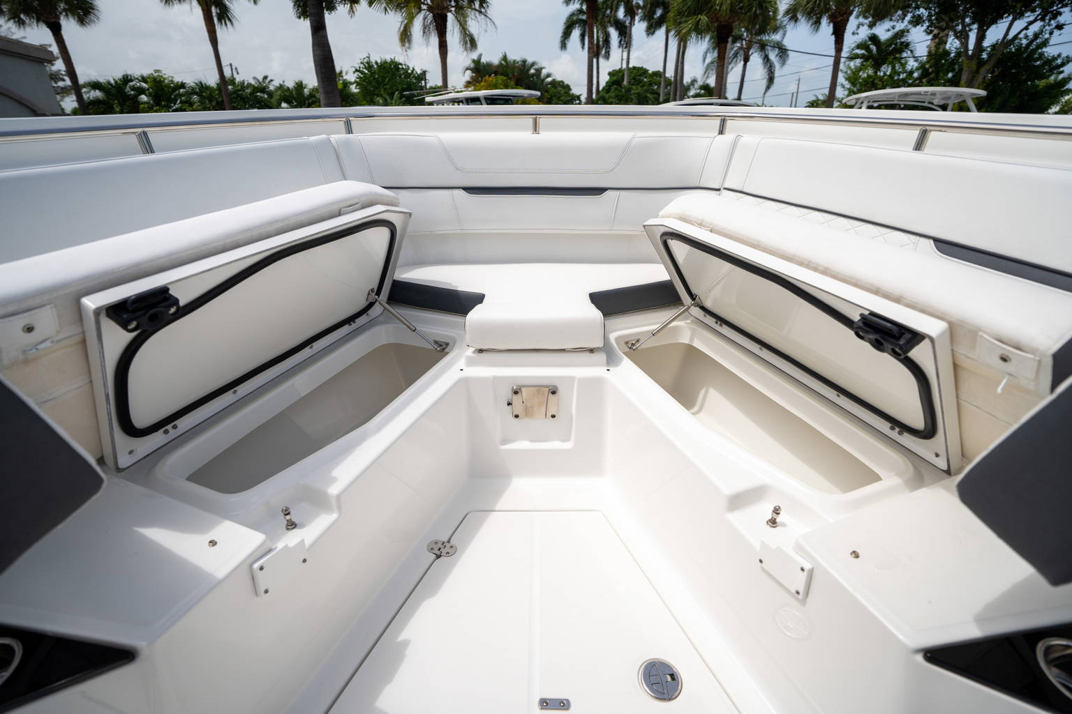 New 2023 Blackfin 302CC #E122 image 48