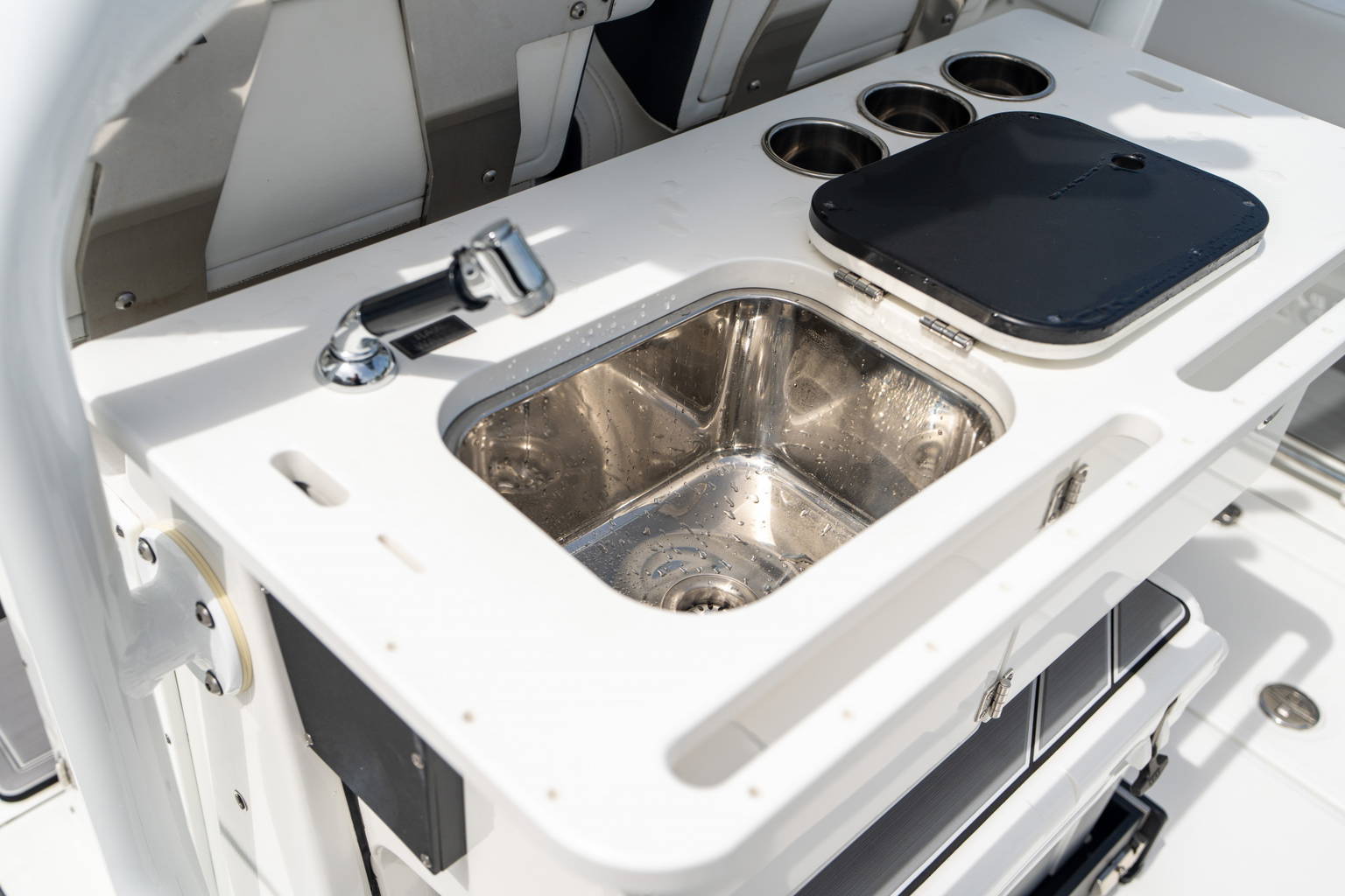 New 2023 Blackfin 302CC #E122 image 26