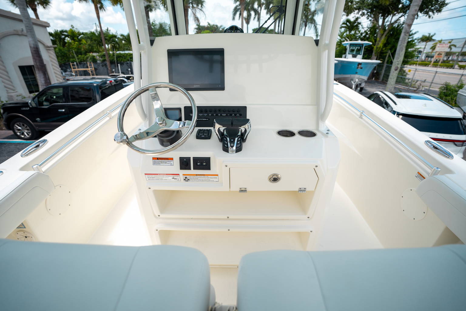 New 2025 Cobia 265 CC #G015 image 33