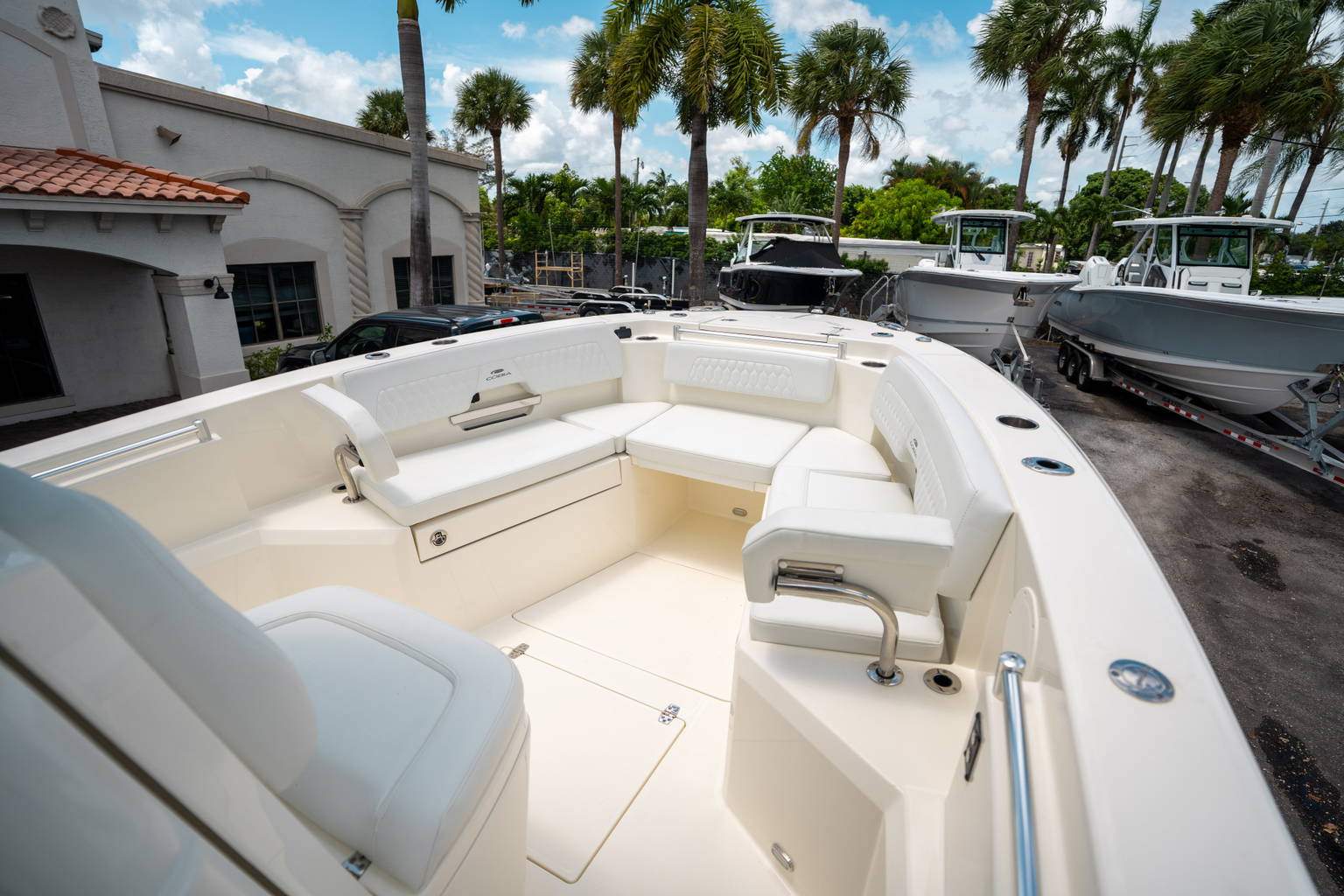 New 2025 Cobia 265 CC #G015 image 41